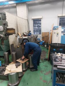 加工 汎用機 技術者